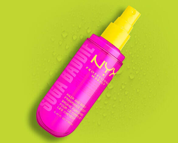 Productshot van de NYX Professional Makeup Suga Baddie Hair & Body Fragrance Mist.